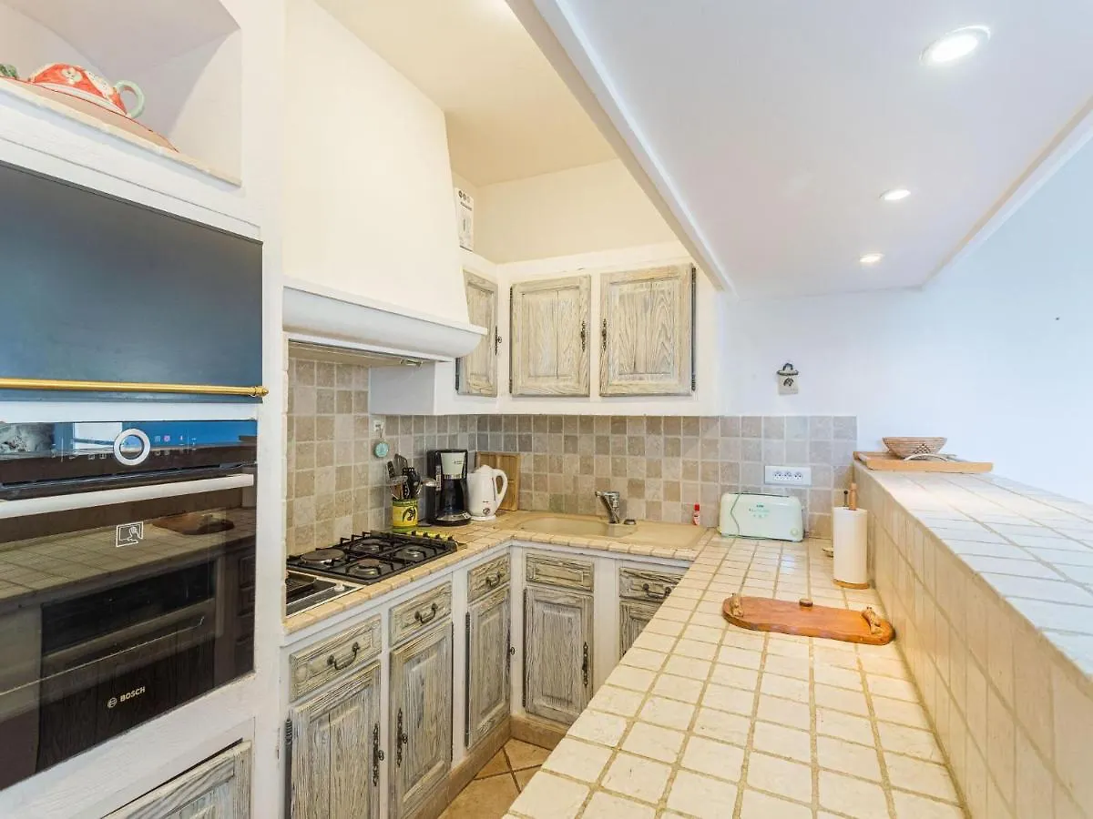 Apartment In Provence Castle With Pool Lorgues