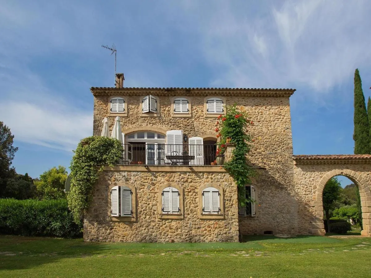Apartment In Provence Castle With Pool Lorgues Tatil Evi