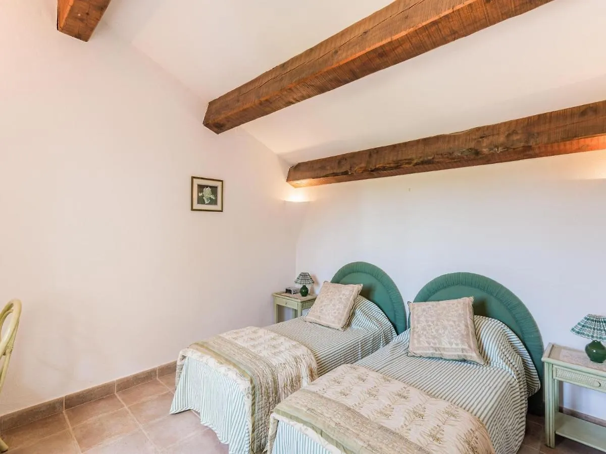 Apartment In Provence Castle With Pool Lorgues