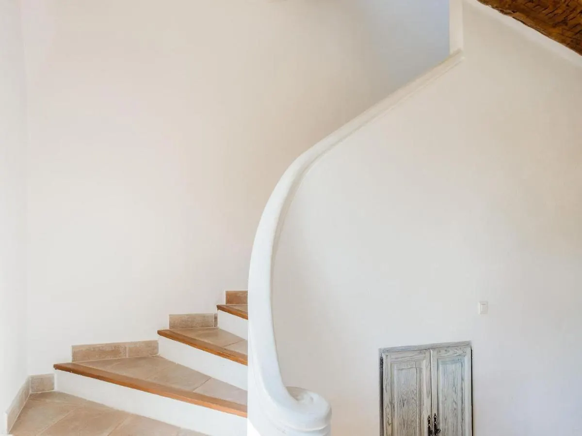 Holiday home Apartment In Provence Castle With Pool Lorgues