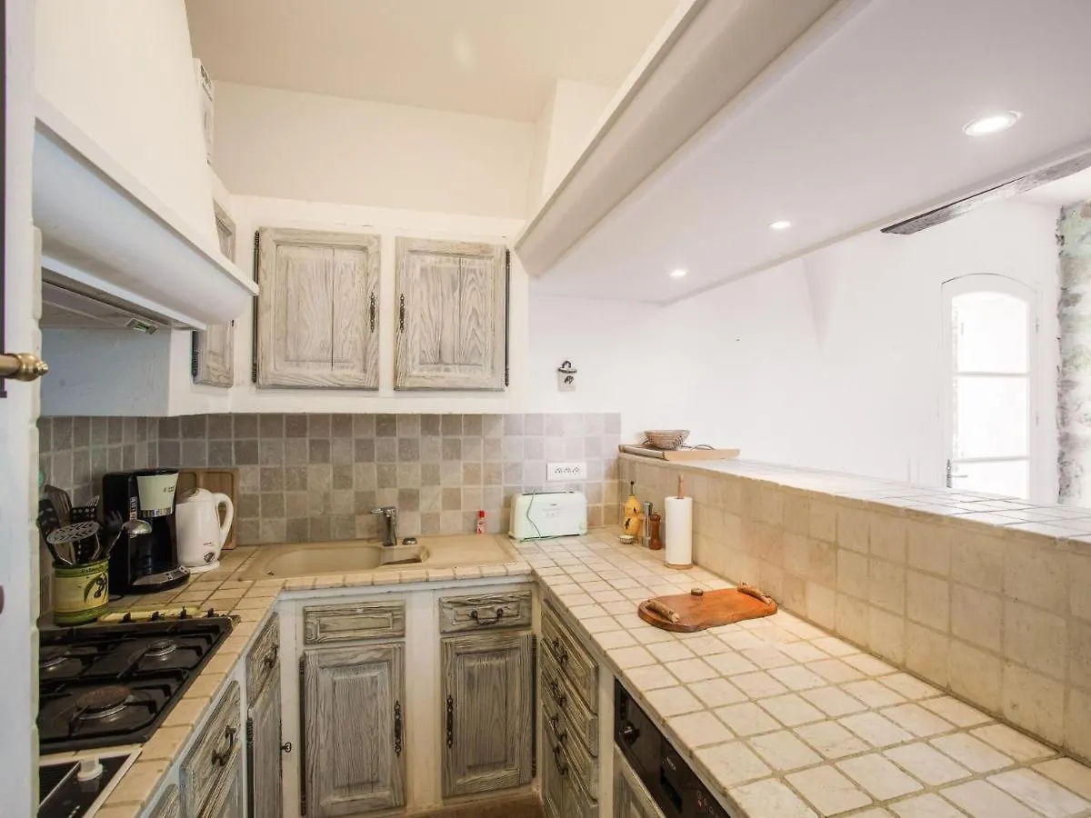 Apartment In Provence Castle With Pool Lorgues