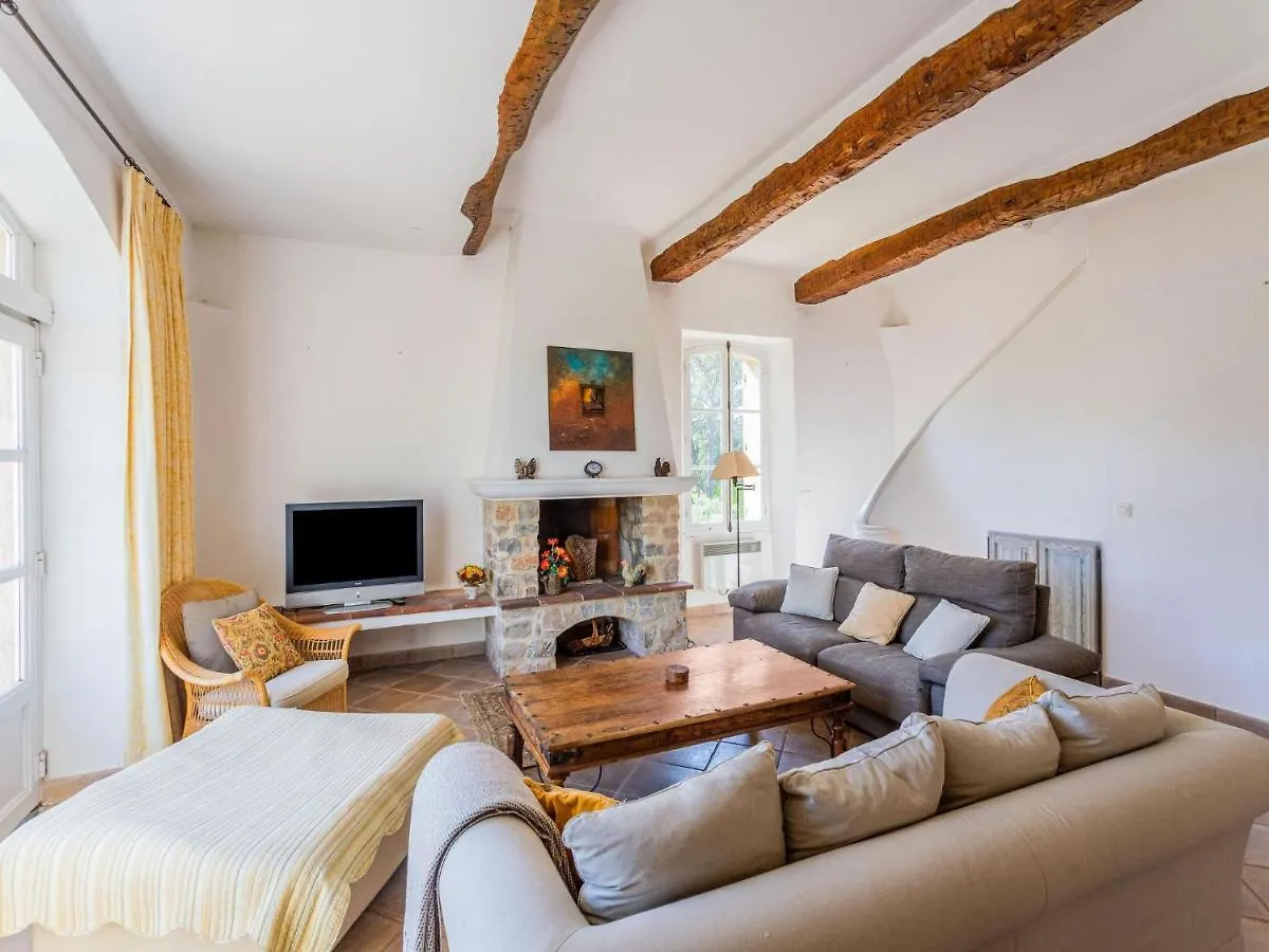 Holiday home Apartment In Provence Castle With Pool Lorgues