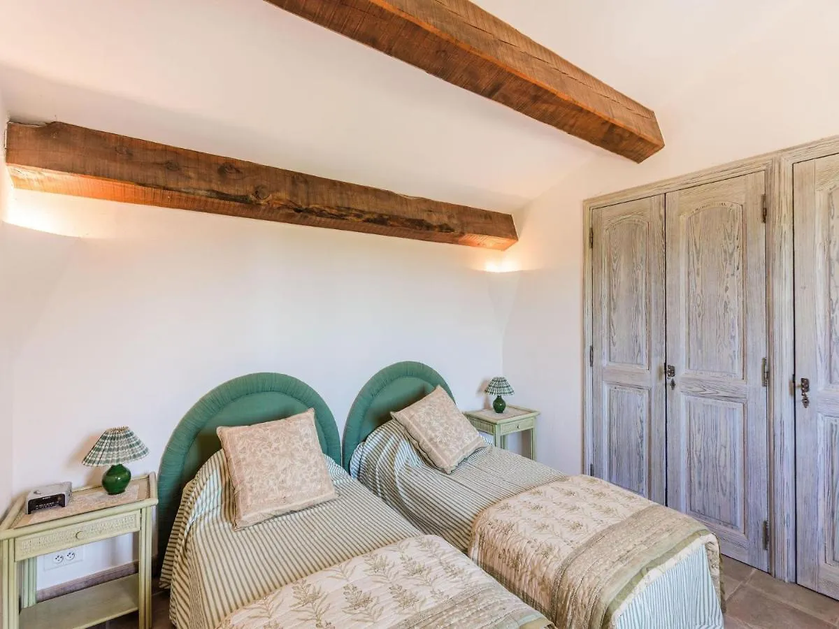 Holiday home Apartment In Provence Castle With Pool Lorgues